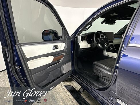 Used 2024 Toyota Sequoia Capstone image 21