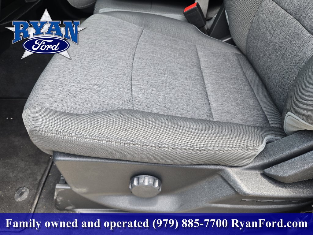 New 2026 Ford F250 XL w/ STX Appearance Package AWD/4WD image 17