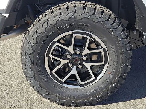 New 2026 Jeep Wrangler Unlimited Rubicon image 7