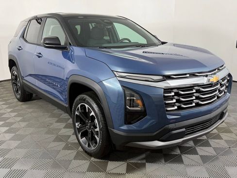 New 2026 Chevrolet Equinox LT image 8