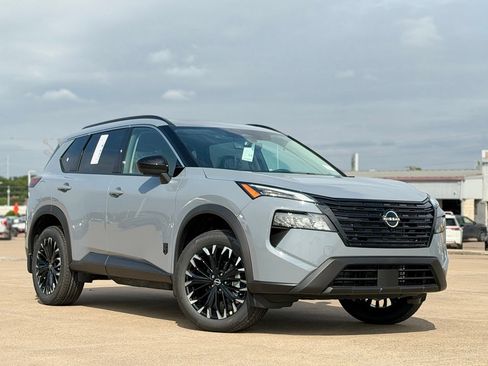 New 2026 Nissan Rogue Dark Armor FWD image 2