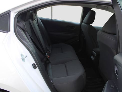 Certified 2024 Toyota Corolla LE image 32