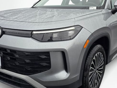 New 2026 Volkswagen Tiguan S AWD/4WD image 10