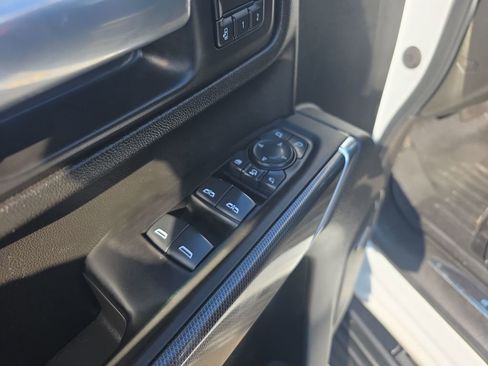 Used 2021 GMC Sierra 2500 AT4 w/ AT4 Premium Plus Package image 21