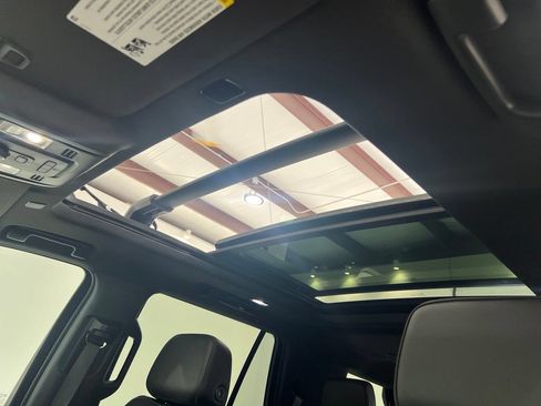 Used 2023 Chevrolet Tahoe RST AWD/4WD image 18