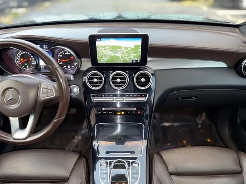 Used 2017 Mercedes-Benz GLC 43 AMG 4MATIC image 28