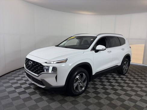 Used 2023 Hyundai Santa Fe SEL AWD/4WD image 2