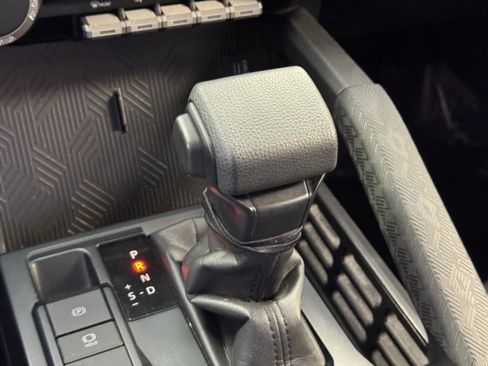 Used 2025 Toyota Tacoma SR5 image 18