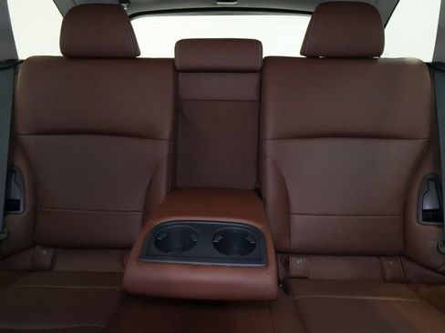 Used 2019 Subaru Outback 3.6R Touring image 25