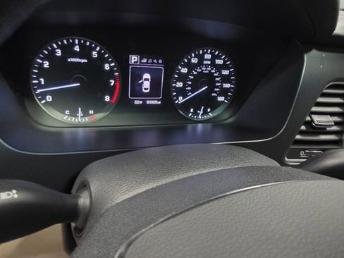 Used 2015 Hyundai Sonata SE w/ Option Group 09 FWD image 12