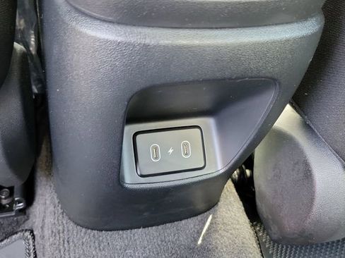 Certified 2025 Hyundai Elantra SEL w/ Cargo Package image 19