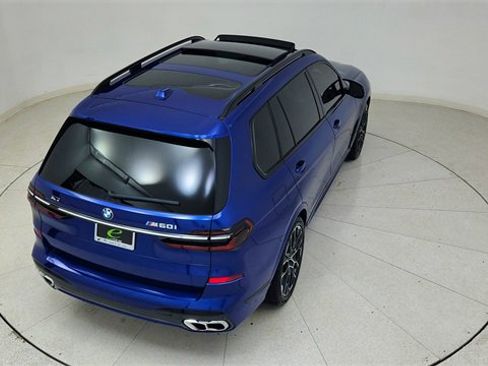 Used 2025 BMW X7 M60i image 86