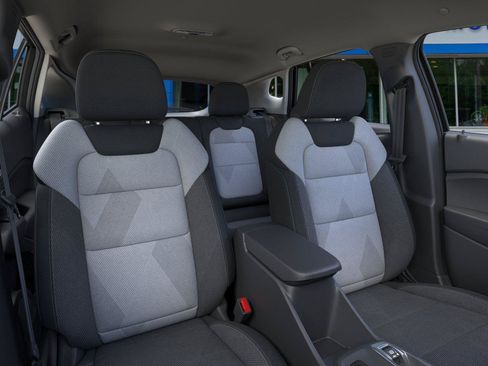 New 2026 Chevrolet Trax LS FWD image 16