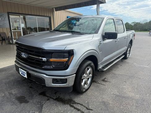 Used 2025 Ford F150 XLT w/ Equipment Group 301A Standard RWD image 3