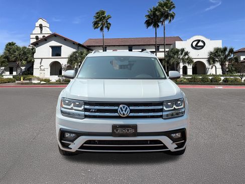 Used 2018 Volkswagen Atlas SE w/ R-Line Package AWD/4WD image 6