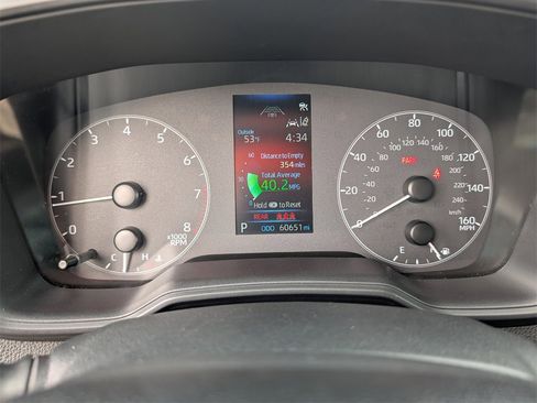 Used 2024 Toyota Corolla LE image 11