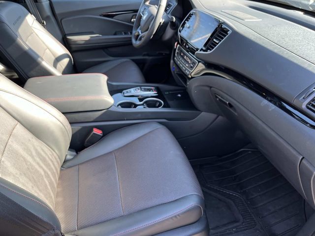 Used 2026 Honda Ridgeline Black Edition image 22