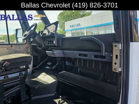 Used 2024 Chevrolet Brightdrop 600 AWD/4WD image 29