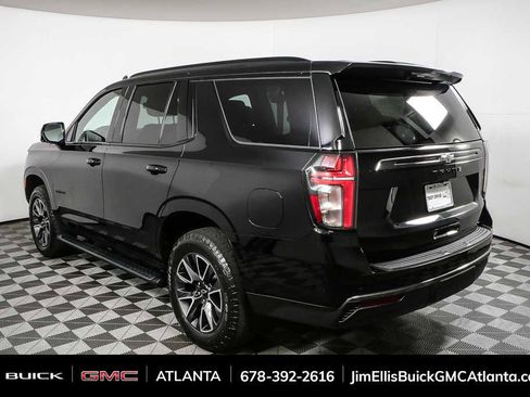 Used 2022 Chevrolet Tahoe Z71 w/ Luxury Package AWD/4WD image 29