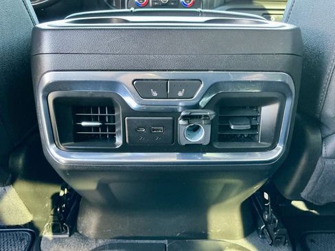 Used 2022 GMC Sierra 2500 AT4 w/ AT4 Premium Plus Package image 34