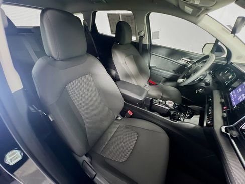 Certified 2023 Kia Sportage LX AWD/4WD image 28
