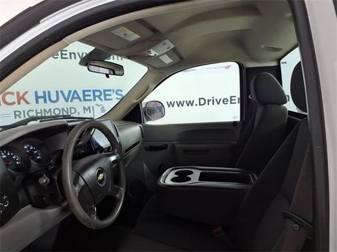 Used 2010 Chevrolet Silverado 1500 W/T image 10