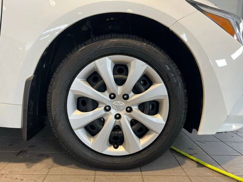 Used 2023 Toyota Corolla LE image 11