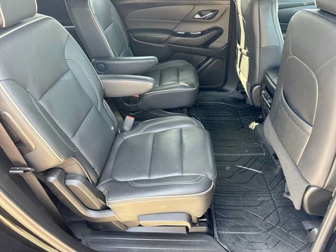 Used 2023 Chevrolet Traverse Premier w/ Redline Edition AWD/4WD image 20