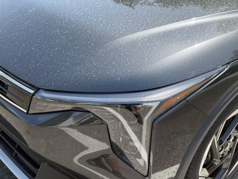 Certified 2025 Kia K4 EX FWD image 17