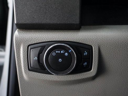 Used 2018 Ford F350 XL w/ Power Equipment Group image 13