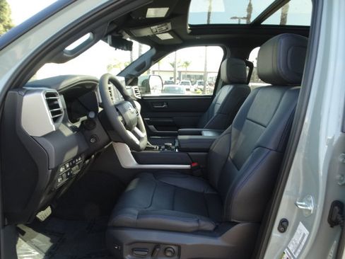 New 2026 Toyota Tundra Platinum AWD/4WD image 11