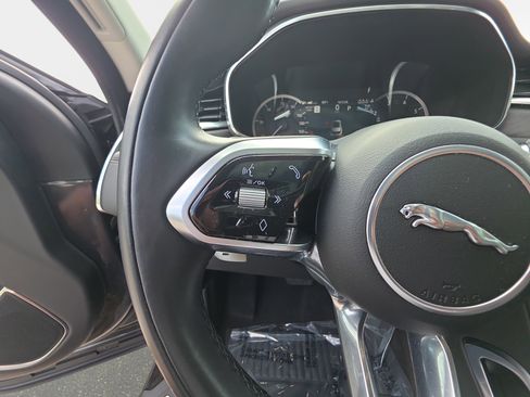 Used 2021 Jaguar F-PACE S AWD/4WD image 17