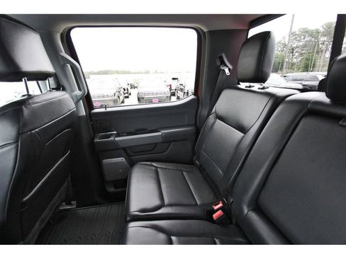 Used 2023 Ford F250 Lariat w/ Sport Appearance Package image 14