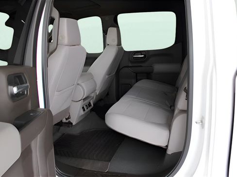 Used 2021 Chevrolet Silverado 1500 LT RWD image 14