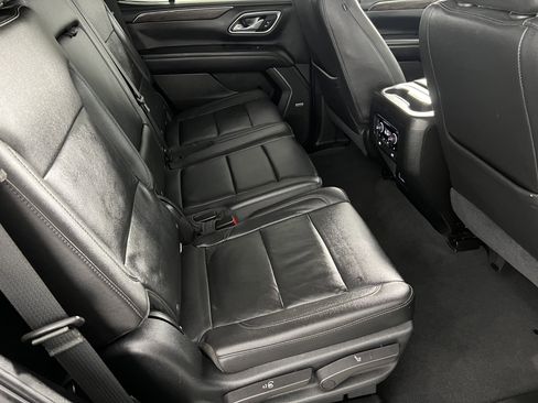 Used 2021 Chevrolet Tahoe Z71 w/ Z71 Signature Package image 22