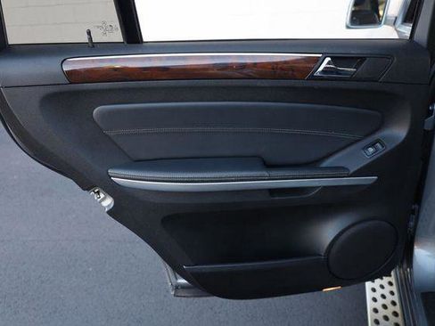 Used 2012 Mercedes-Benz GL 450 4MATIC image 18