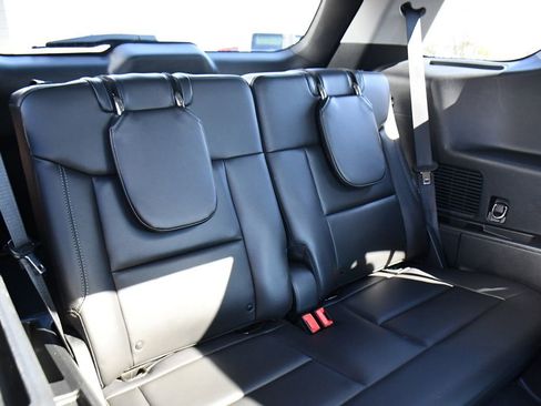 Used 2023 Ford Explorer XLT w/ Equipment Group 202A image 19