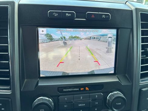 Used 2018 Ford F150 XLT w/ Equipment Group 302A Luxury AWD/4WD image 22