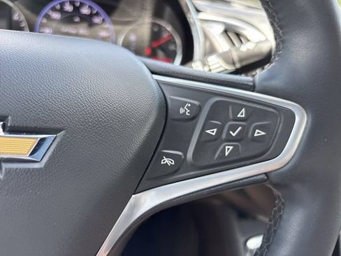Used 2023 Chevrolet Malibu LT FWD image 26
