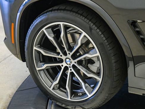 Certified 2024 BMW X3 sDrive30i w/ Premium Package RWD image 10