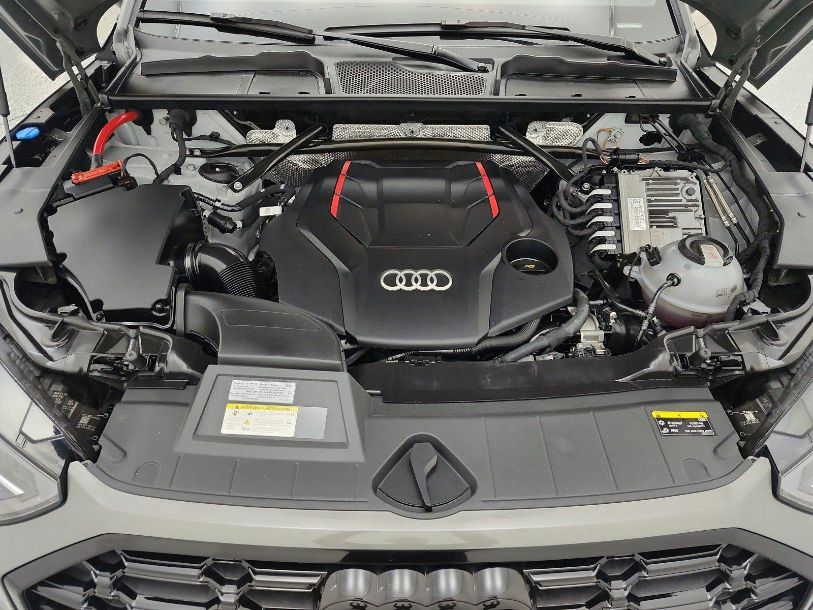 Used 2023 Audi SQ5 Premium Plus w/ Premium Plus Package AWD/4WD image 16