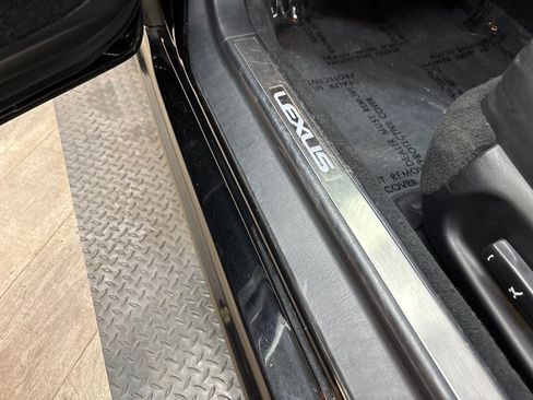 Used 2006 Lexus SC 430 Convertible RWD image 23