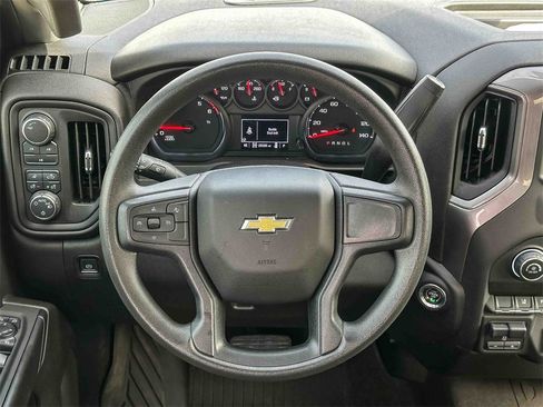 Certified 2024 Chevrolet Silverado 2500 Custom w/ Custom Value Package image 26