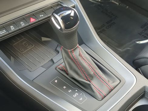 Used 2025 Audi Q3 2.0T Premium Plus w/ Premium Plus Package image 33