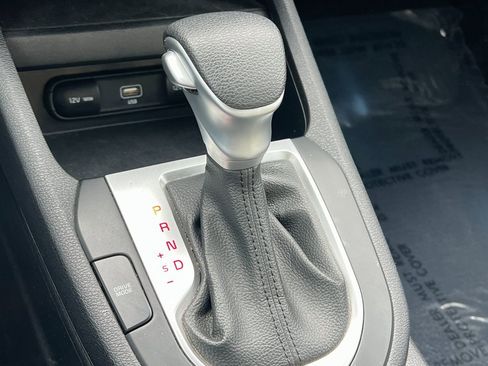 Used 2023 Kia Forte LXS w/ LXS Technology Package image 29