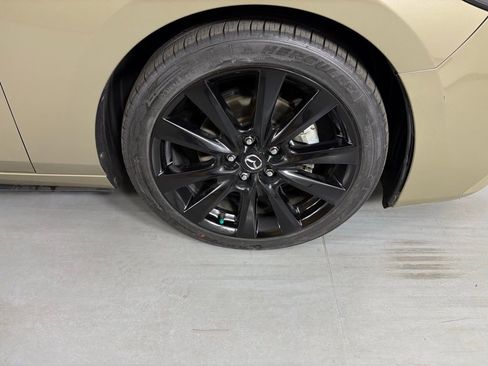 Used 2024 MAZDA MAZDA3 s image 12