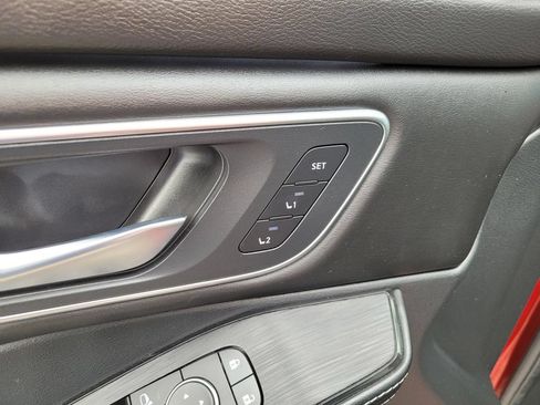 Used 2024 Nissan Rogue Platinum w/ Platinum Premium Package FWD image 22