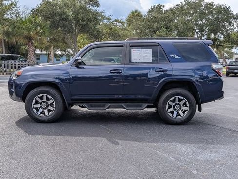 Used 2023 Toyota 4Runner TRD Off-Road Premium w/ Moonroof Package AWD/4WD image 6