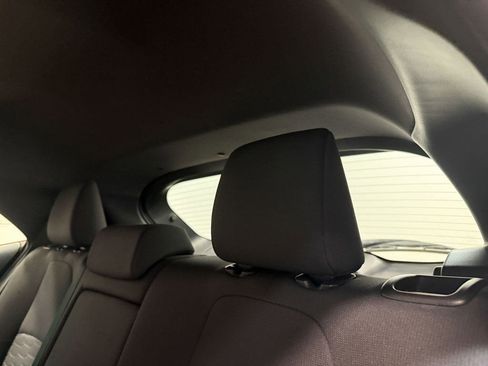 Used 2021 Toyota Corolla SE image 9