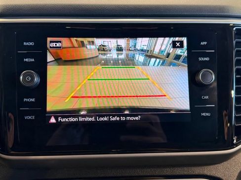 Used 2023 Volkswagen Atlas SE w/ Black Wheel Package FWD image 32